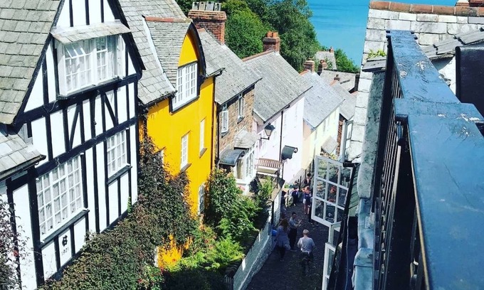 Clovelly House | Charming hotel accommodation in the heart of the cobbled streets of Clovelly
