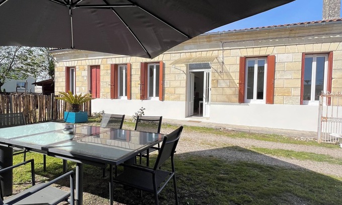 Cussac-Fort-Medoc House | Charming house in the heart of the Médoc