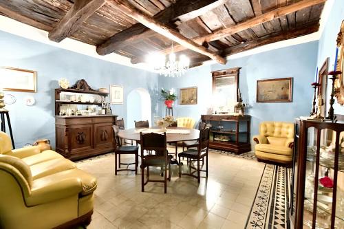 Francolise House | Charming House in Francolise with Sea View