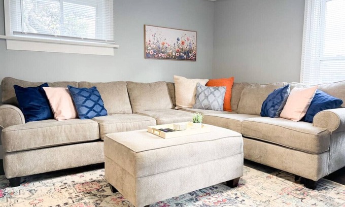 Troy House | Charming House in the Heart of Downtown Troy!