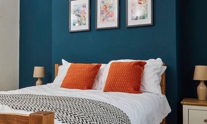 Seaham House | Charming House on Cottages Rd