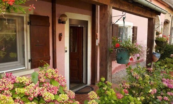 Brotte-les-Ray Cottage | Charming house with garden in Brotte-lès-Ray