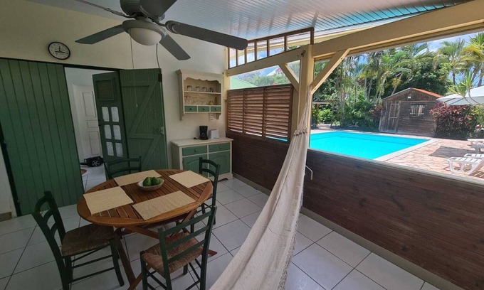 Dampierre House | CHARMING HOUSE WITH POOL 5 MINUTES FROM THE BEACH!