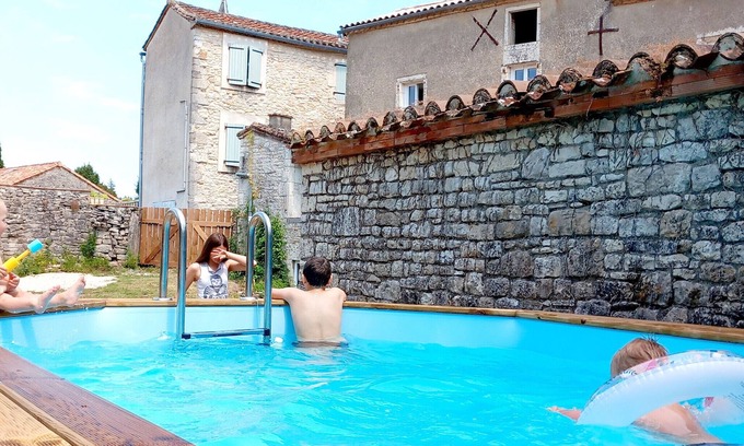 Vaylats House | Charming House with Pool and Jacuzzi - Family Stay in the Lot