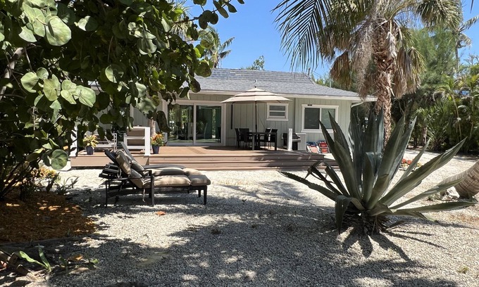Sanibel House | Charming Island Cottage – Fully Restored & Steps from the Beach