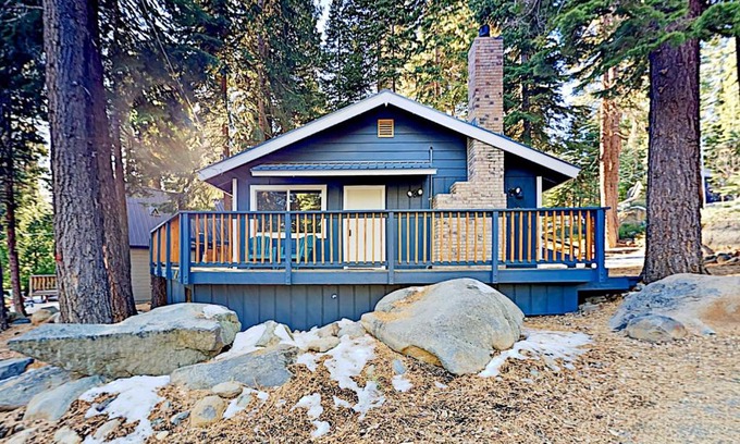 Carnelian Bay House | Charming Lake Tahoe Cabin