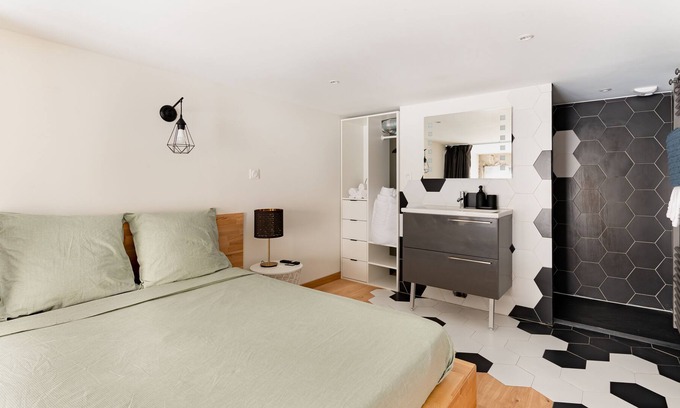 Jacquard - Prefecture Apartment | Charming Loft desing Hyper-centre Tram NETFLIX