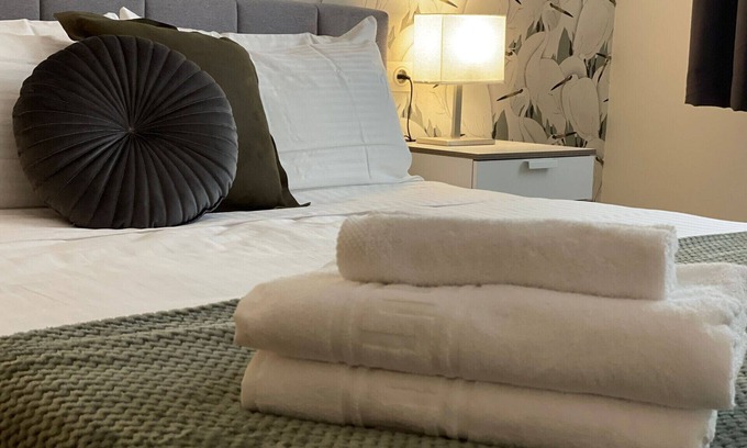 Pedregalejo Apartment | Charming Malaga-Hosted by Sweetstay