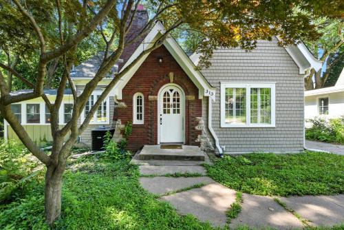 Iowa City House | Charming Manville Heights Cottage Retreat home