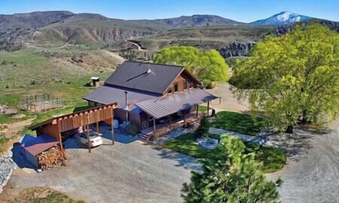 Methow Valley House | Charming Methow Valley Home-Private and Near to Activities
