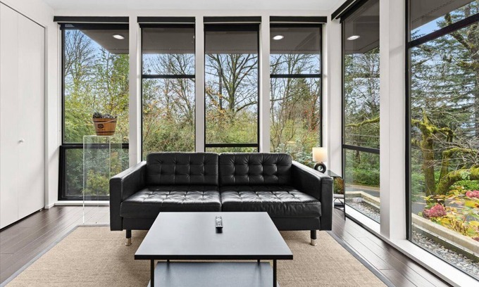 Southwest Hills House | Charming Patton Heights Bungalow in Portland with WiFi, AC