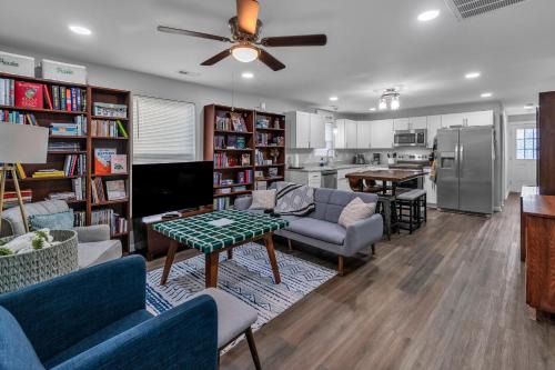 Concord House | Charming Pet Friendly Concord Retreat home