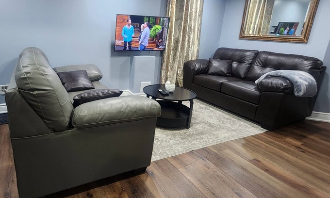 Brampton House | Charming Private 2 bedroom 1 Bathroom Basement Suite in awesome Brampton