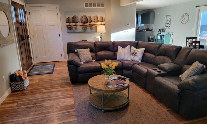 Spirit Lake House | Charming remodeled 4-Bedroom home with fire pit