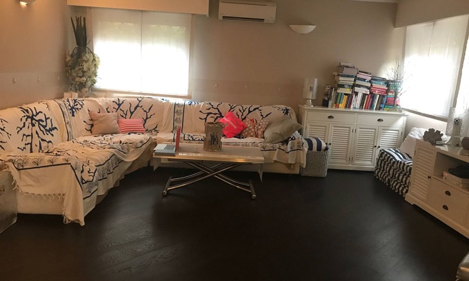 Cannes Apartment | charming residence with garden