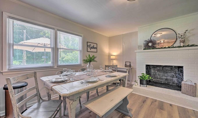 Browns Summit House | Charming Retreat on 5 Acres w/Deck & Grill!