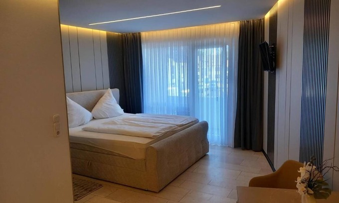 Bad Salzuflen House | Charming Room with City View in Bad Salzuflen