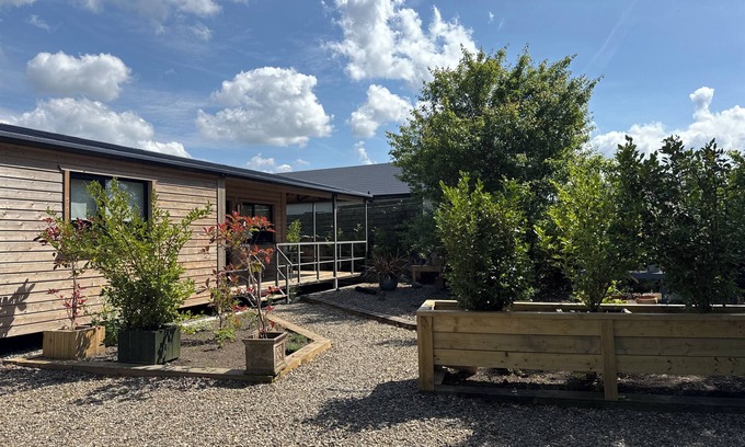 Kinvara House | Charming Shabby Chic Barn in delightful Kinvara