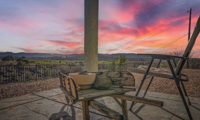 Lake Montezuma House | Charming Southwestern themed home 3/2 with beautiful views.