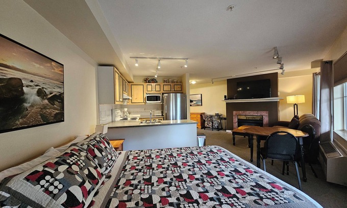 Quail Ridge Apartment | Charming Studio With Full Kitchen - 201A