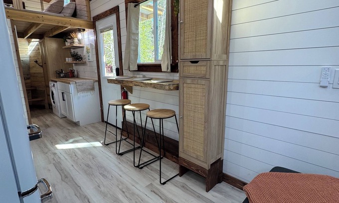 Bayfield House | Charming Vallecito Tiny home - Sleeps 4 , internet and A/C