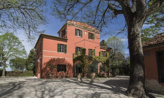 Jesi Villa | Charming villa in Jesi wine country