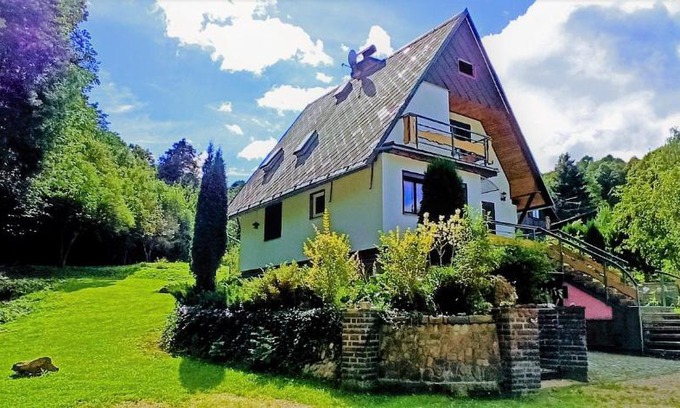 Lipova-Lazne Ski Chalet | Chata Mraveneček