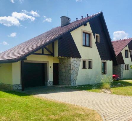 Liptovsky Trnovec Ski Chalet | Chata Ravence