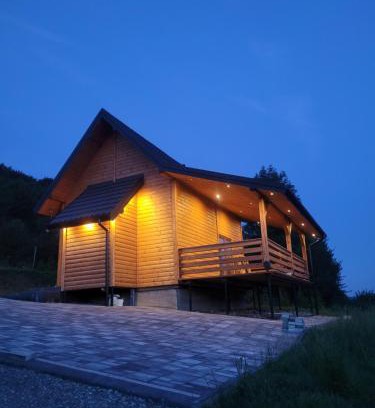 Dukla House | Chata Szwastówka - Twoja przystań u podnóża Góry Cergowa