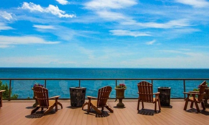 Tofte Condo | Chateau LeVeaux Unit 10