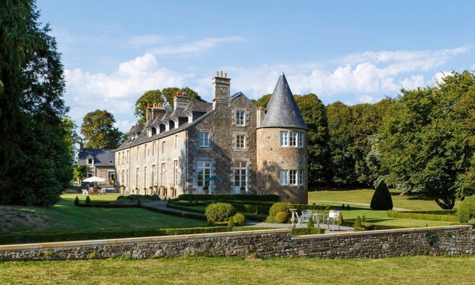 Domjean Other | Chateau Quatre Saisons