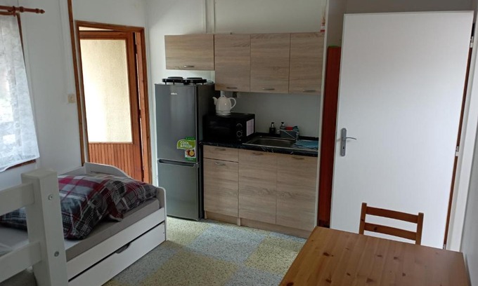 Stare Splavy Apartment | Chatka Andělka