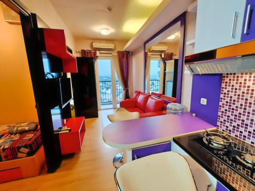 Binong Apartment | Cheapest 2BR Paragon Apt Karawachi with Pool