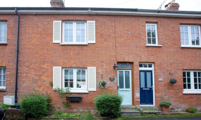 Sidmouth House | Cheddar Cottage