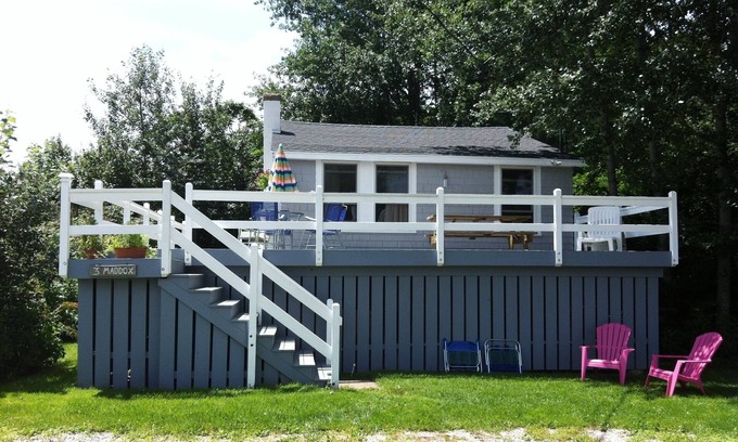 Fortunes Rocks Cottage | Cheerful & Affordable 2 BR Cottage - available as off-season rental