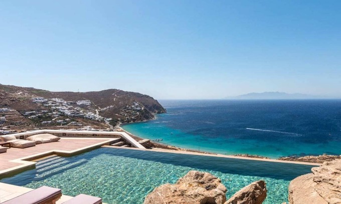 Ano Mera Villa | Chef included by Fantasia Villas: Elia Villas 35 bedrooms