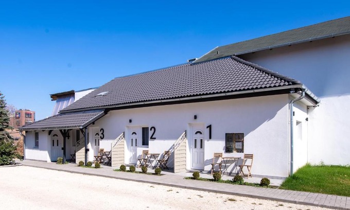 Kispest Apartment | Chesscom Apartments