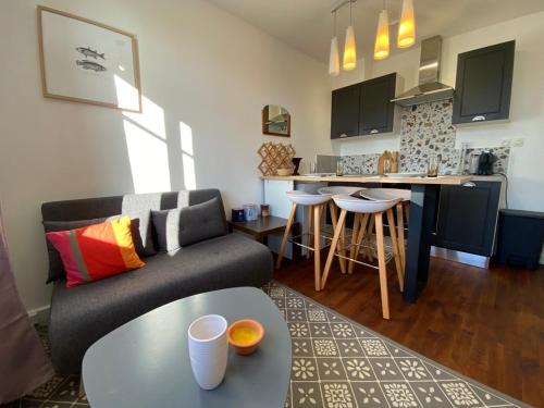 Jaunay-Clan Apartment | Chez Banane - Futuroscope - LaConciergerie