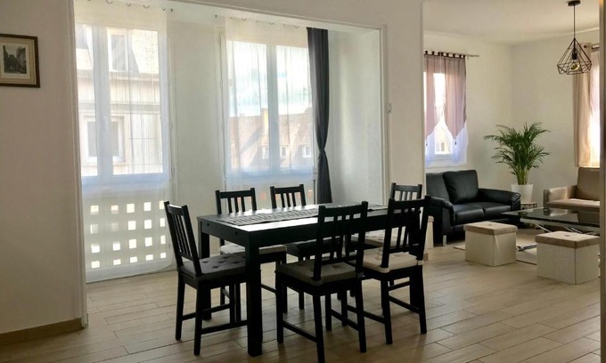 Elbeuf Apartment | Chez F&K