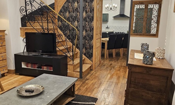 Troyes House | Chez Tantine