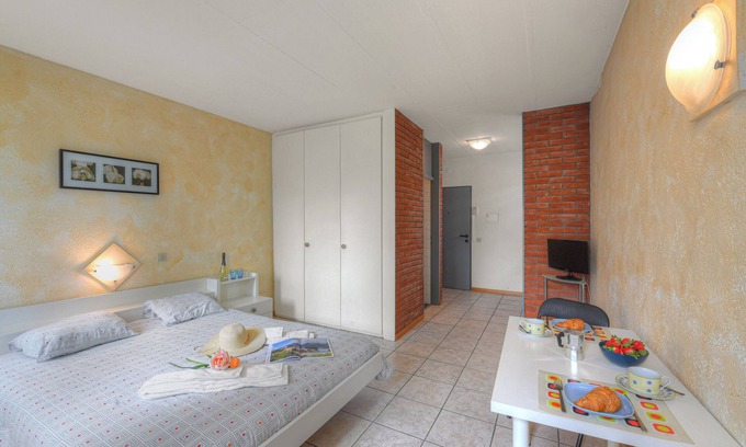 Pedrinate Apartment | Chiasso Apartments 103, Chiasso, Switzerland