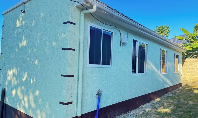 Dar es Salaam Apartment | Chic 1-bedroom apartment in amazing Dar es Salaam with WiFi, fitness room