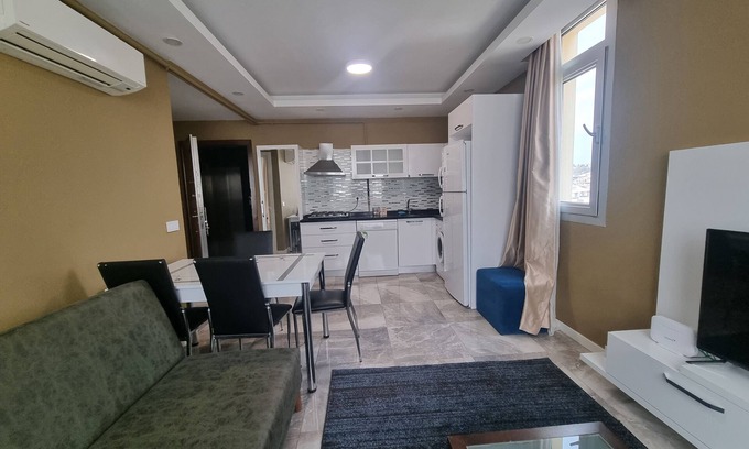 Cukurova Apartment | Chic 1-bedroom apartment with AC, WiFi in charming Adana