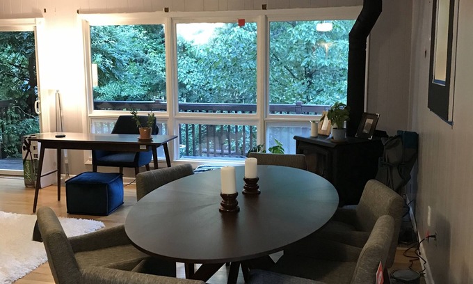 Walker Valley House | Chic Catskills Retreat Near Wineries & Epic Hiking