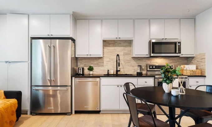 Swede Hill Apartment | Chic East Austin Apt | Near Downtown