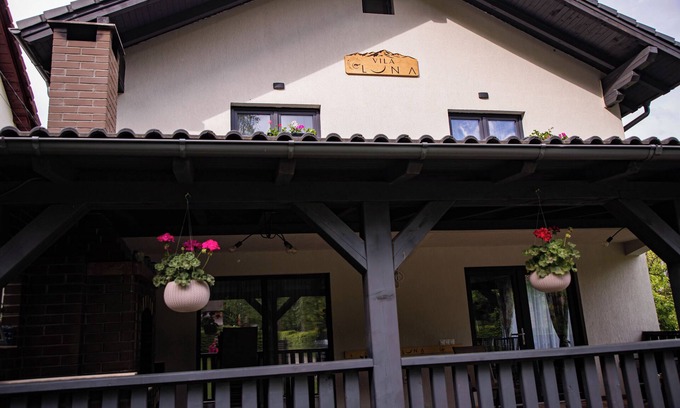 Avrig Villa | Chic Retreat in the Carpathians – Private Villa with Spa & Grill