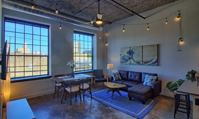 Midtown Hotel | Chic Ultramodern Loft Suite w/Designer Features