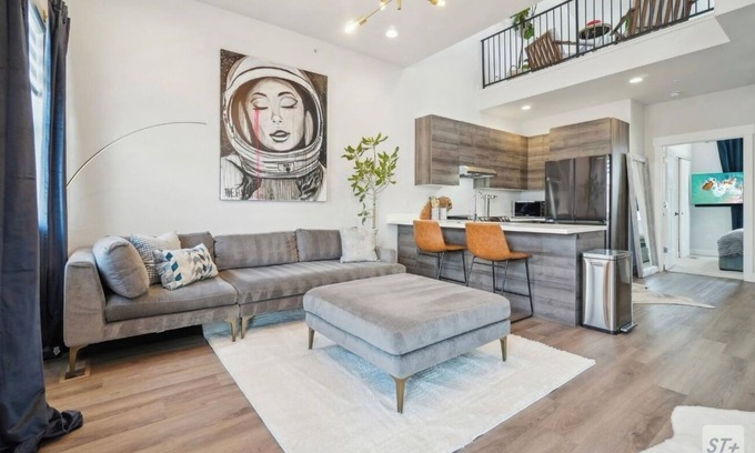 Berkley House | Chic Urban Loft Near Denver w/Mtn Views