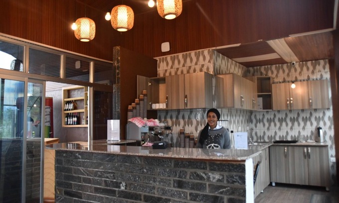 Gisakura Cabin | Chimpanzee Lodge
