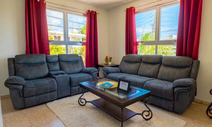 Ensenada House | Chris Home for 20 Guests - Private Pool & Jacuzzi